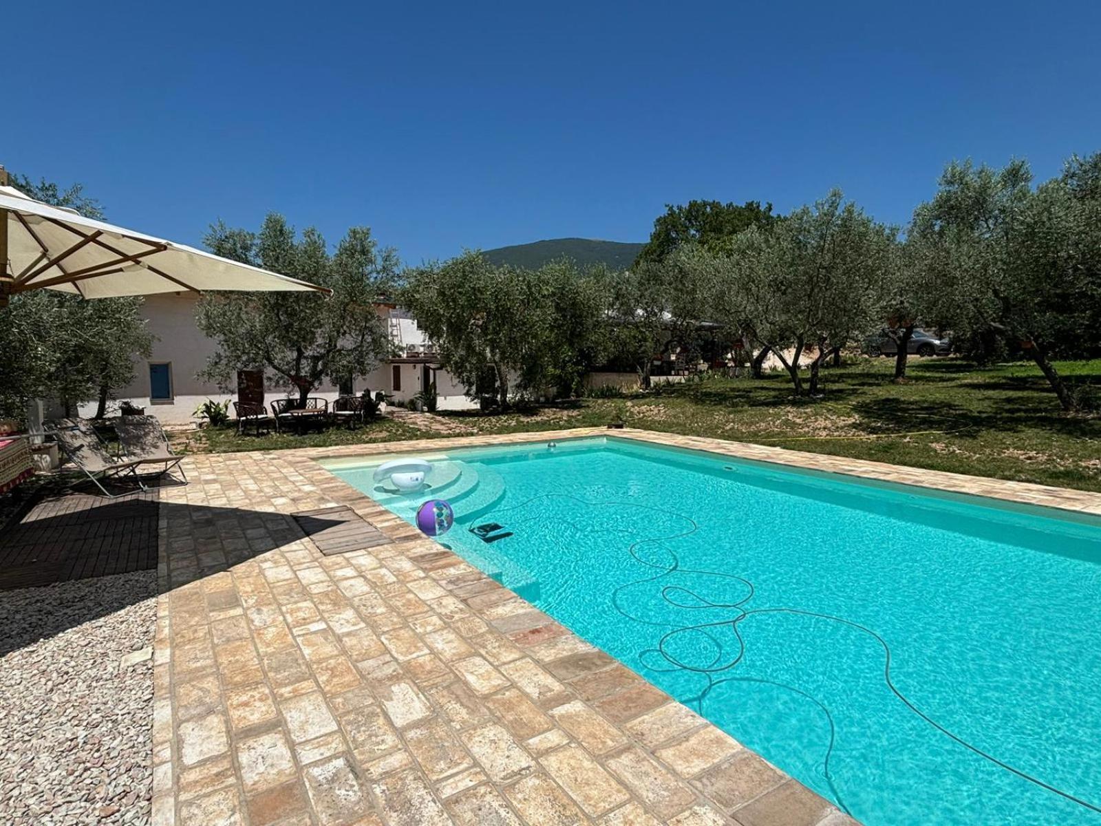 Agriturismo Uliveto Benedetti Spoleto Exterior foto